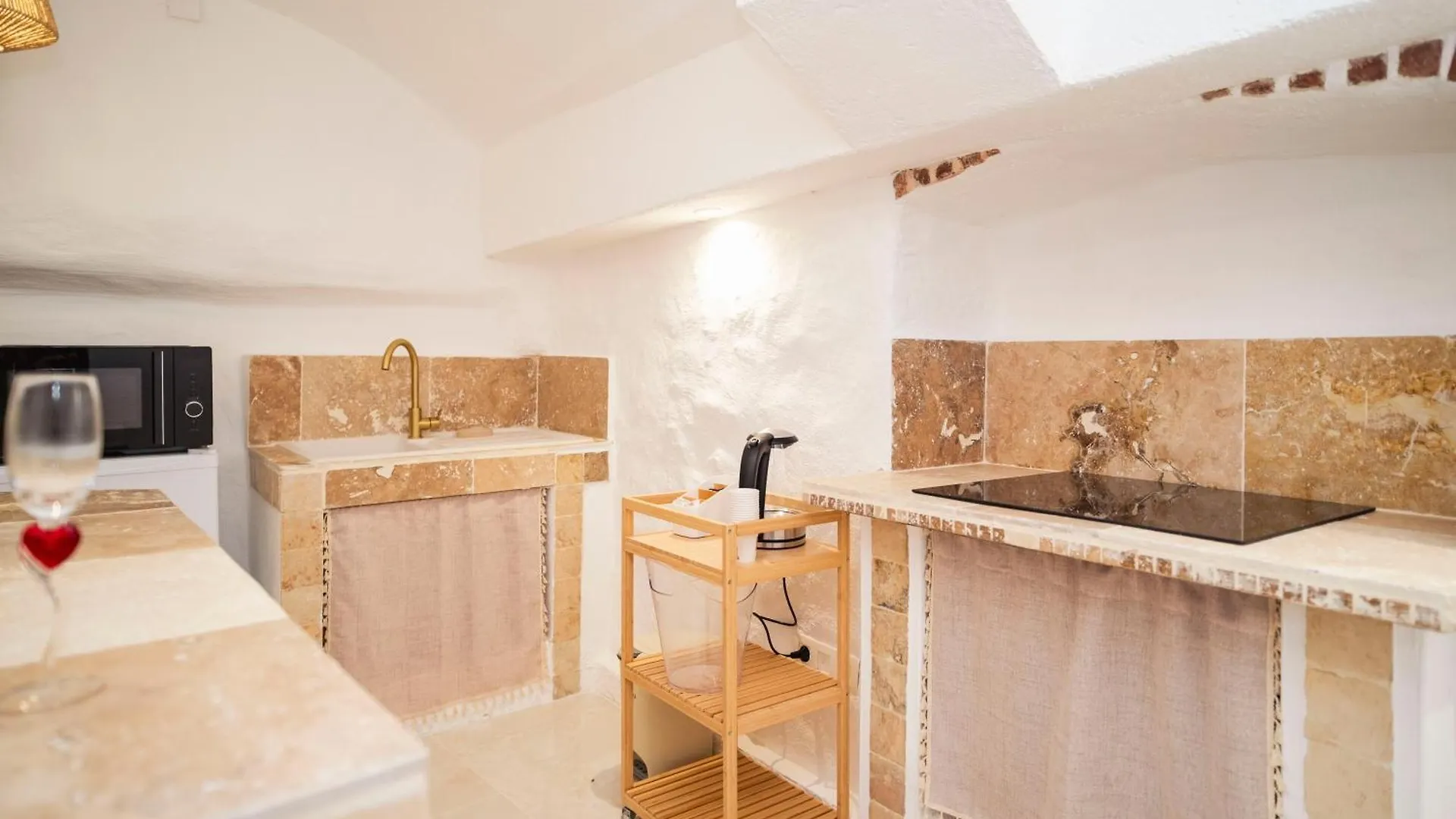 Le Temple D'Aphrodite, Appartement Avec Spa Vienne  France