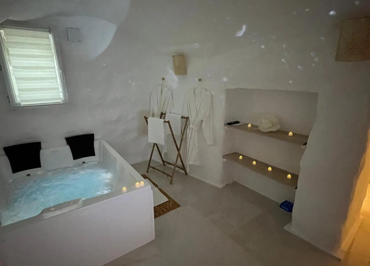 Le Temple D'Aphrodite, Appartement Avec Spa Vienne